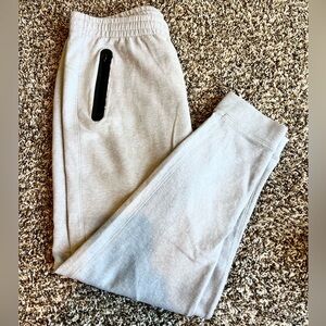 Old Navy Men’s Power Soft Pocketed Joggers